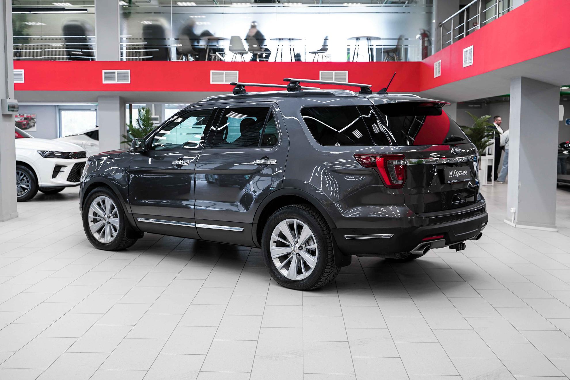 Ford Explorer 2018, серый, ДЦ Орехово