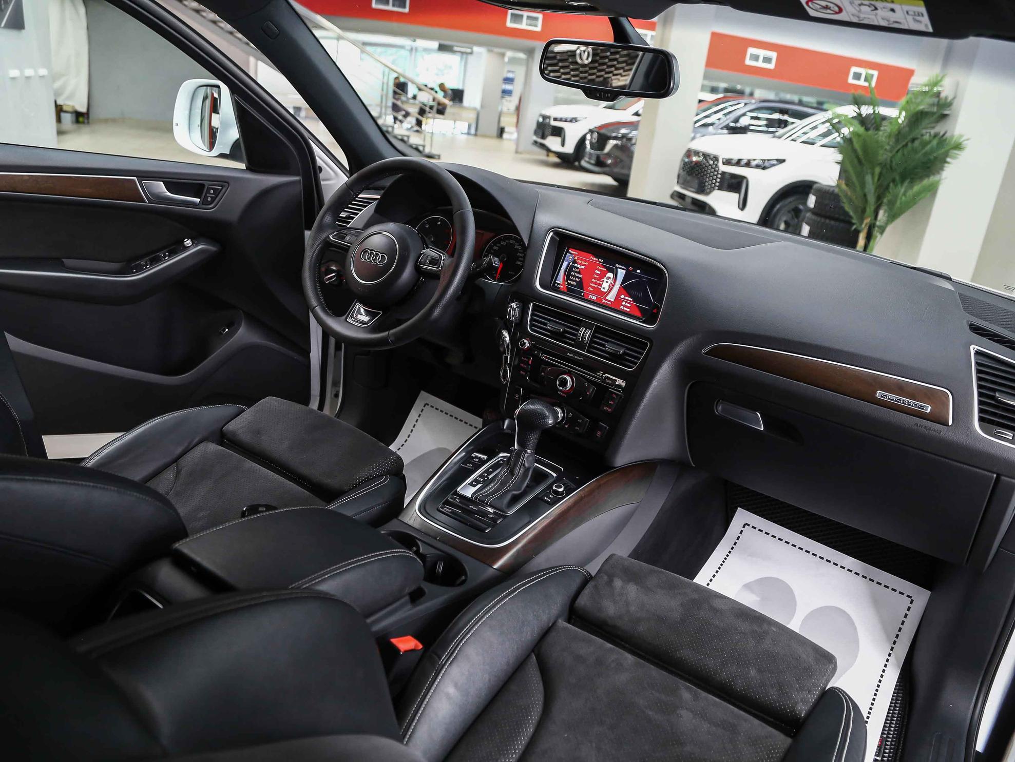 Audi Q5 2014, белый, ДЦ Орехово