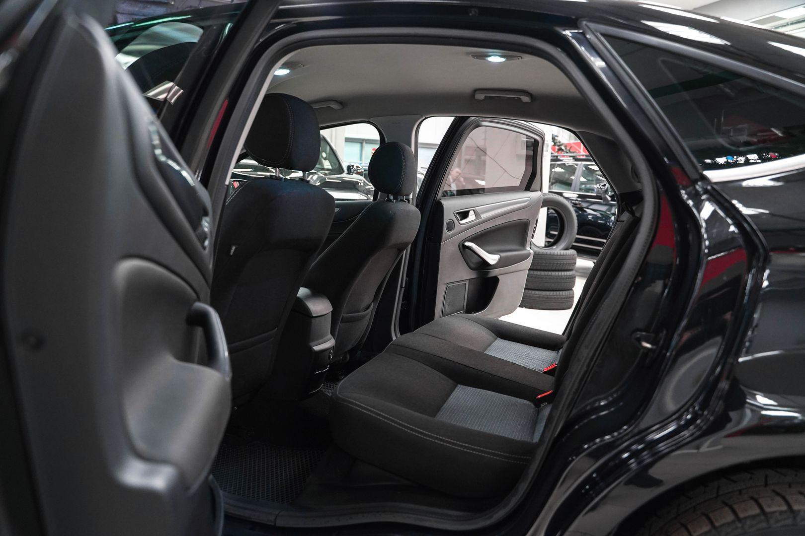 Ford Mondeo 2011, черный, ДЦ Орехово