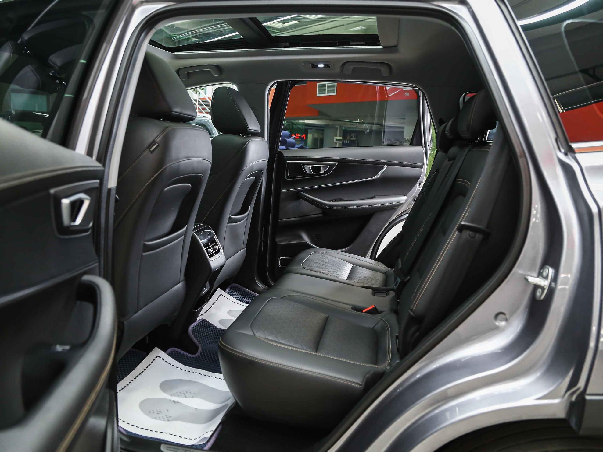 Chery Tiggo 8 2023, серый, ДЦ Орехово