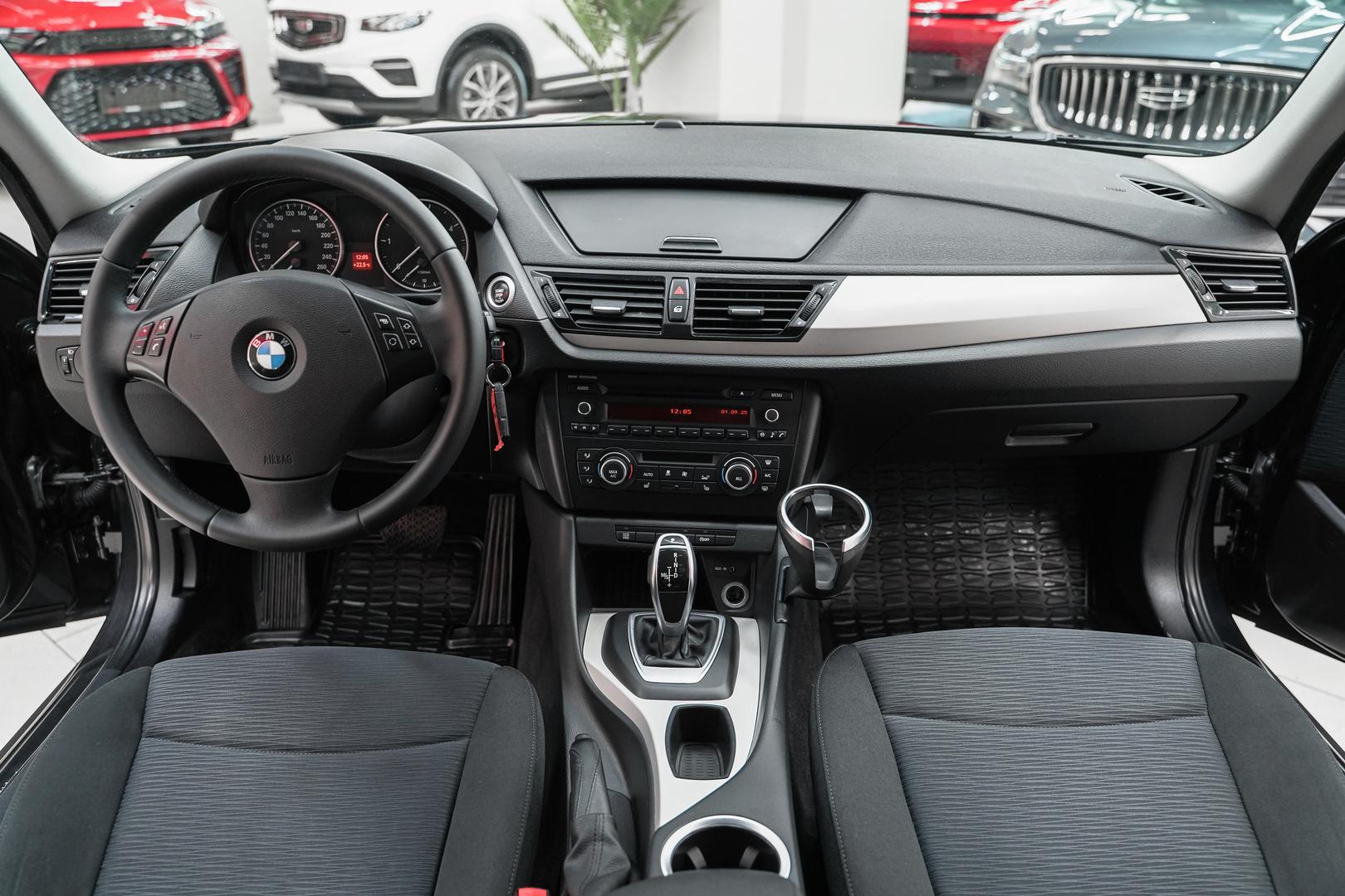 BMW X1 2012, черный, ДЦ Орехово
