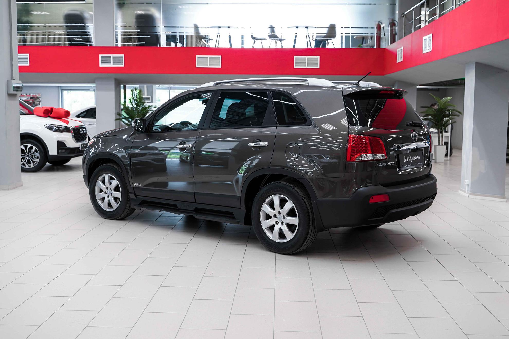 Kia Sorento 2011, бежевый, ДЦ Орехово