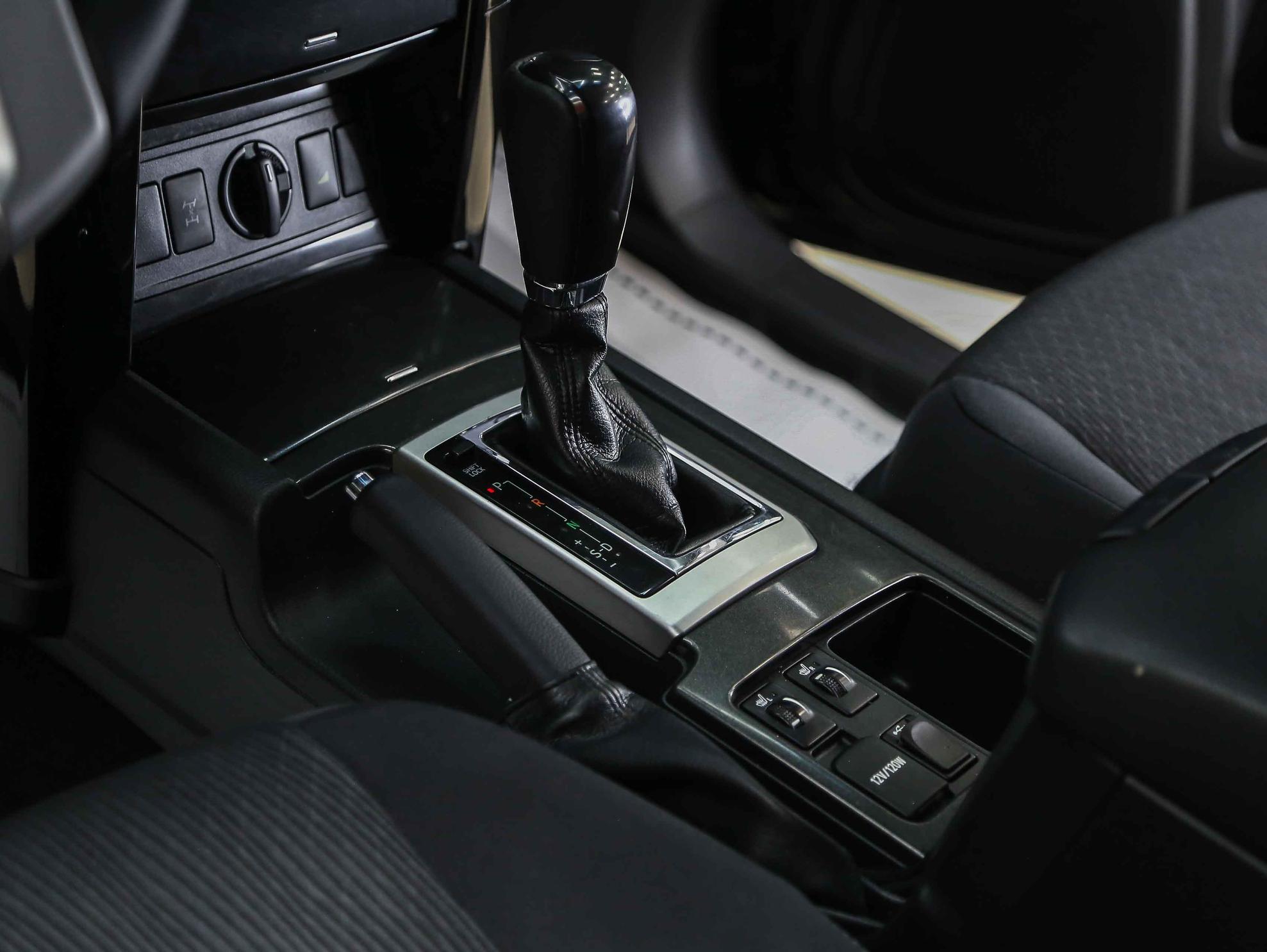 Toyota Land Cruiser Prado 2014, черный, ДЦ Орехово