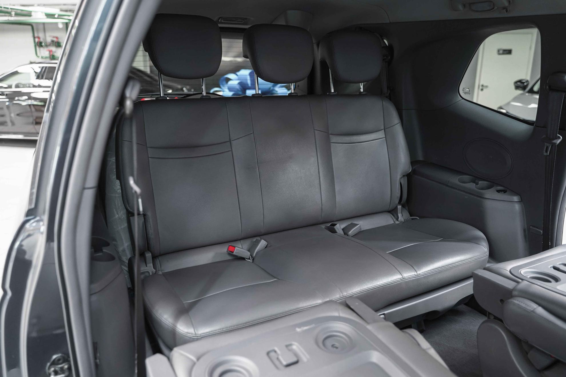 SsangYong Stavic 2014, серый, ДЦ Орехово