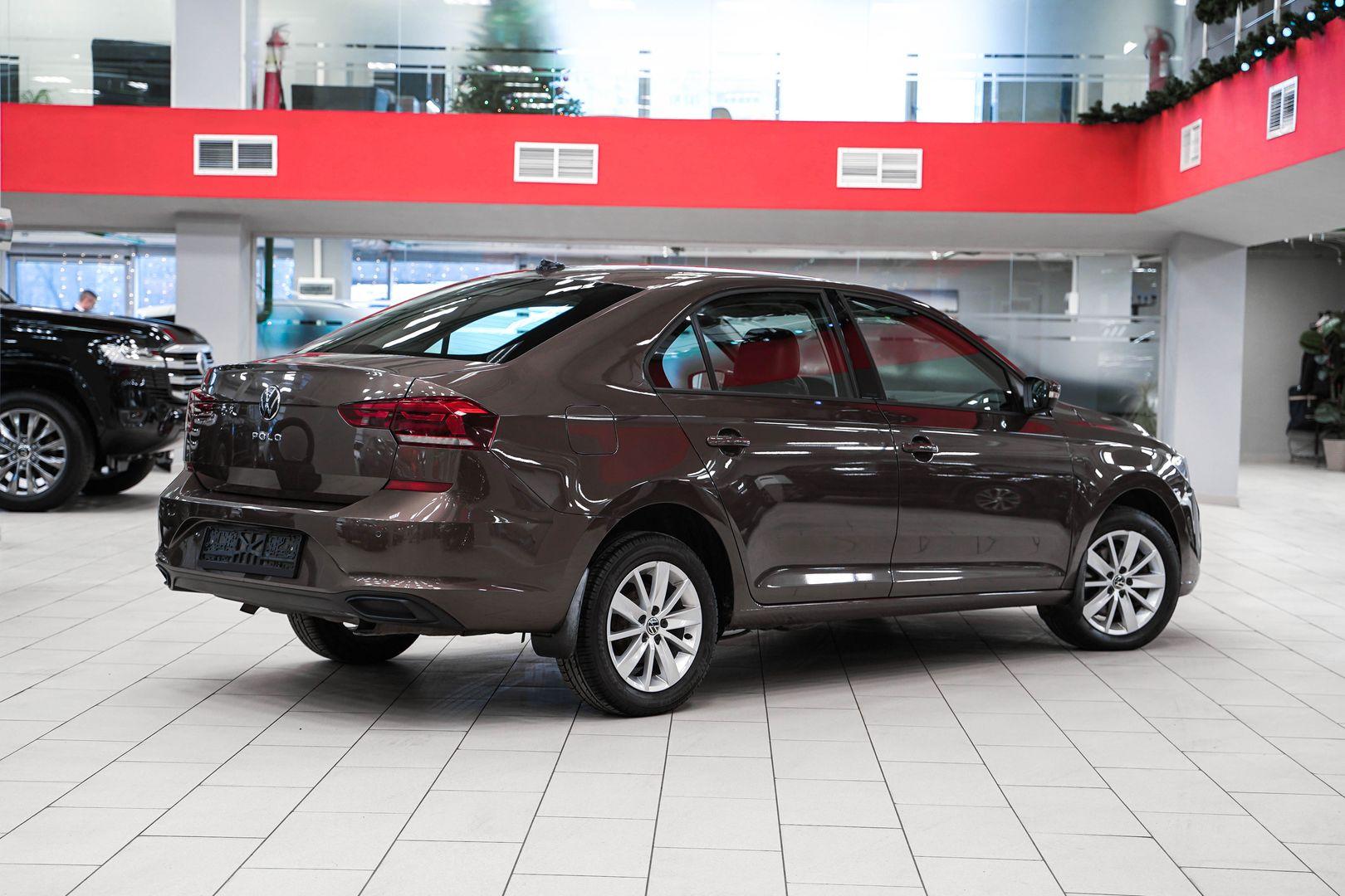 Volkswagen Polo 2021, коричневый, ДЦ Орехово
