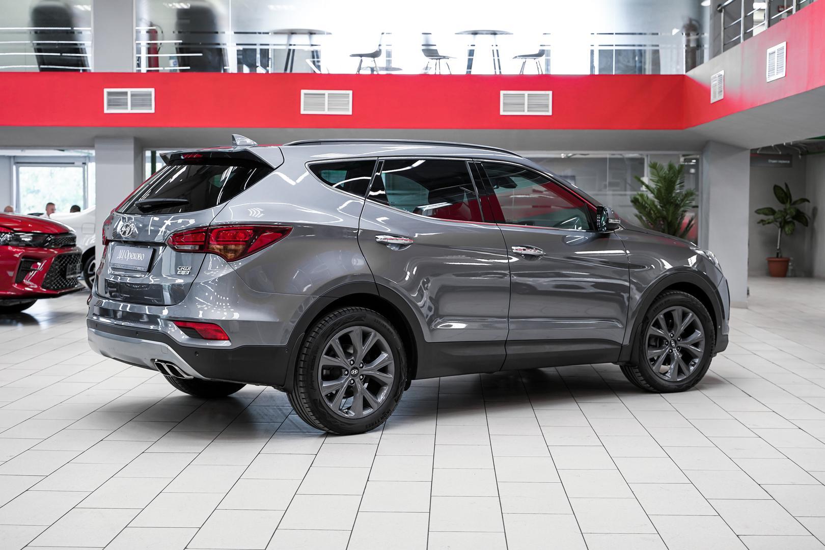 Hyundai Santa Fe 2017, серый, ДЦ Орехово
