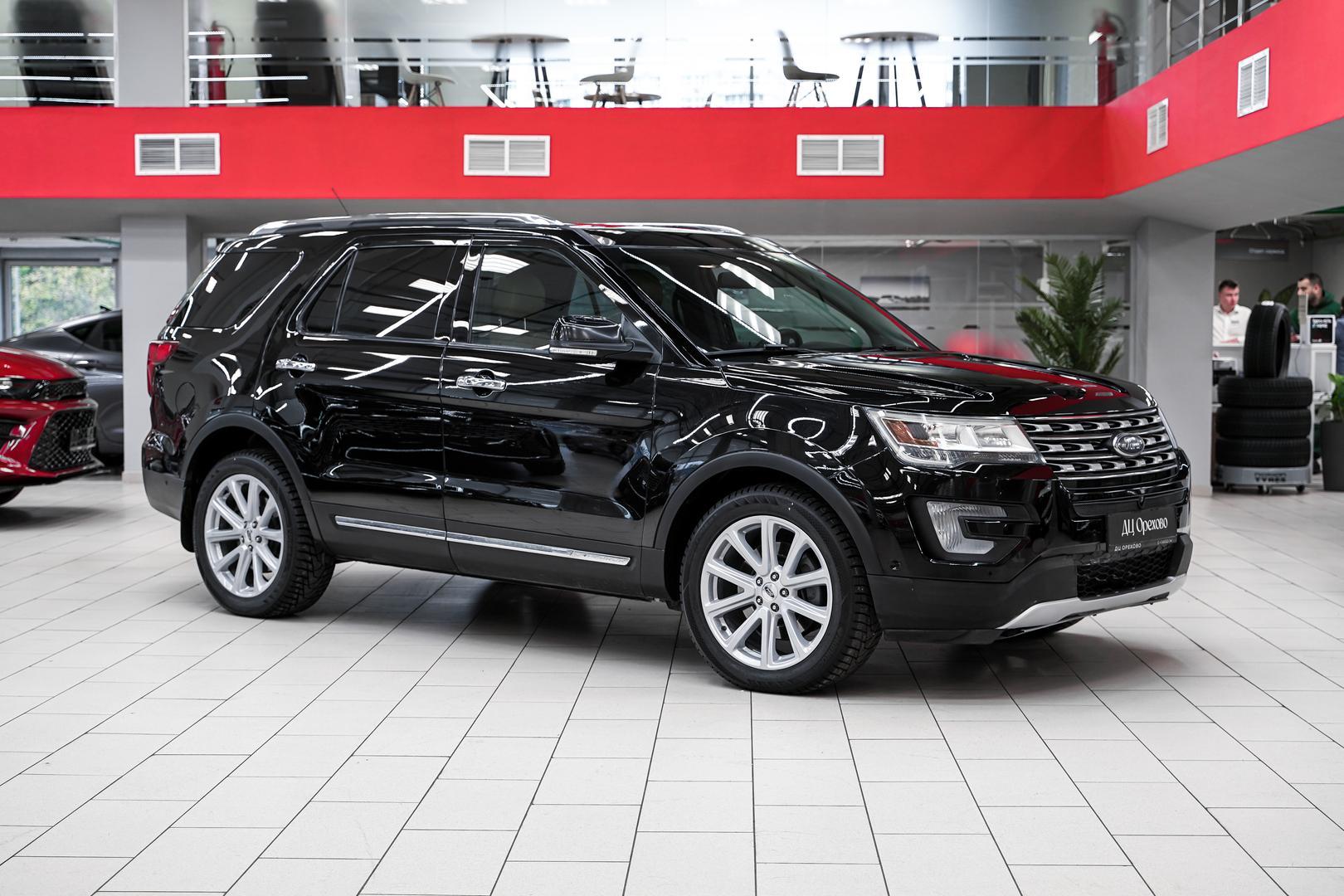 Ford Explorer 2016, черный, ДЦ Орехово