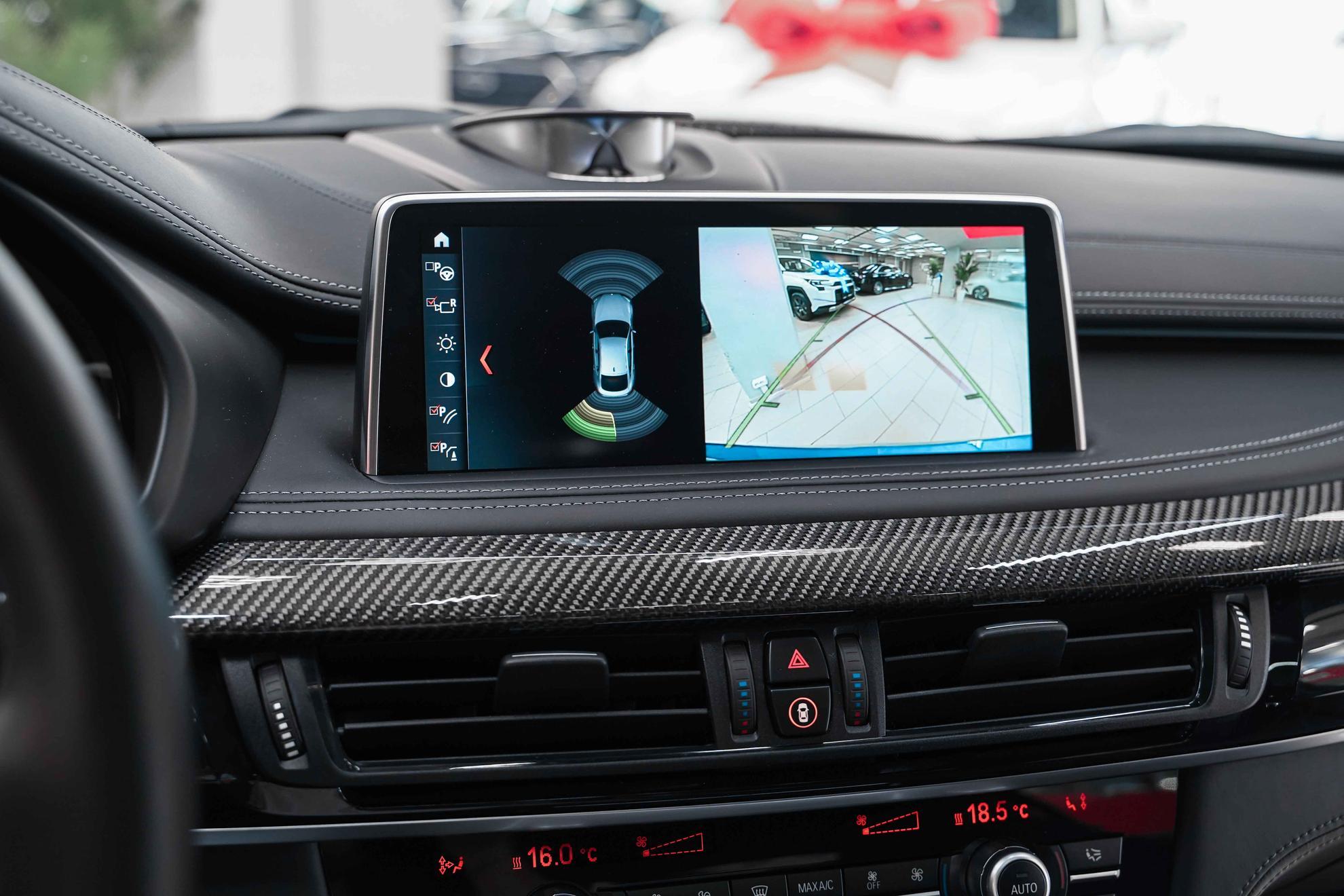 BMW X6 M 2018, голубой, ДЦ Орехово