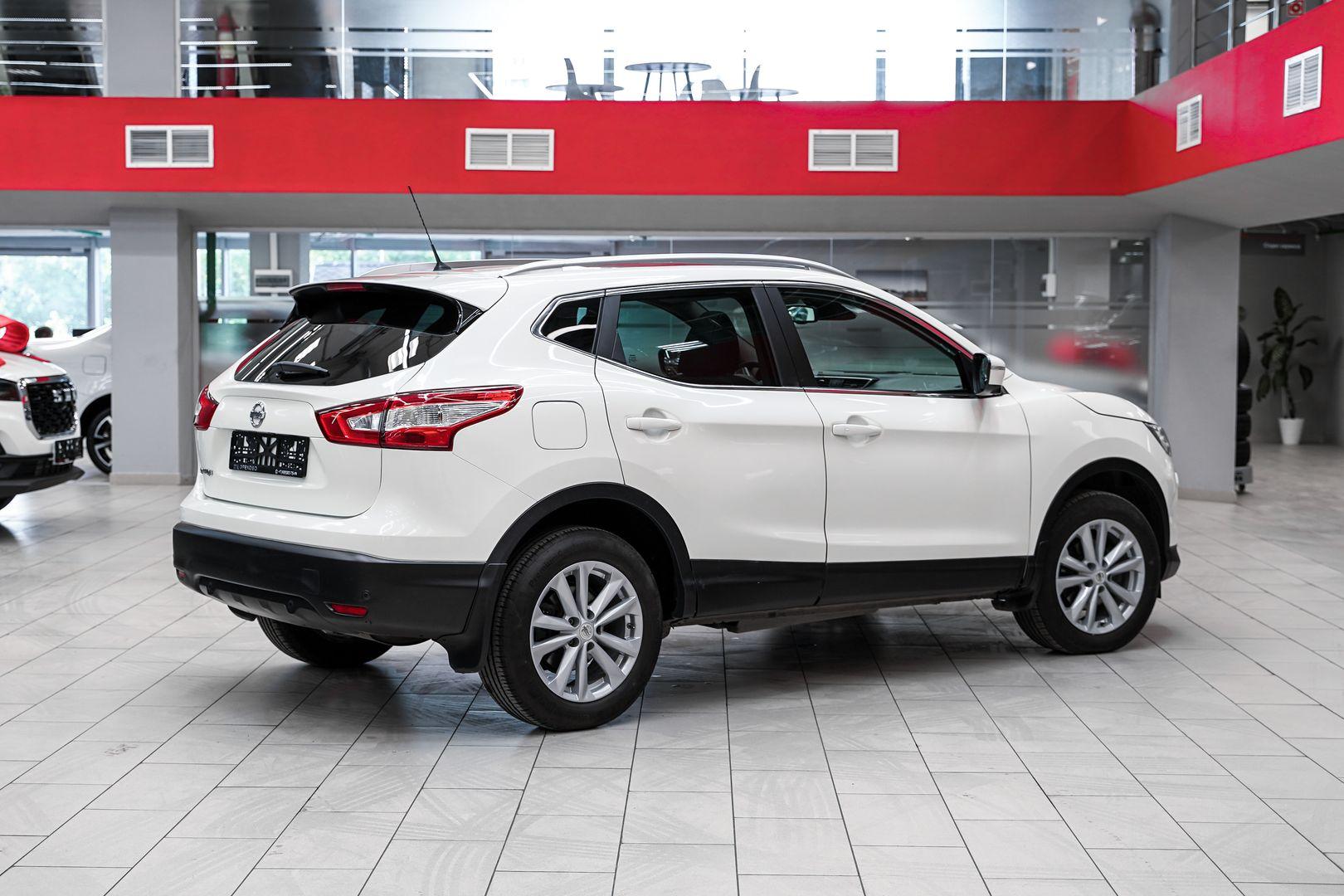 Nissan Qashqai 2014, белый, ДЦ Орехово