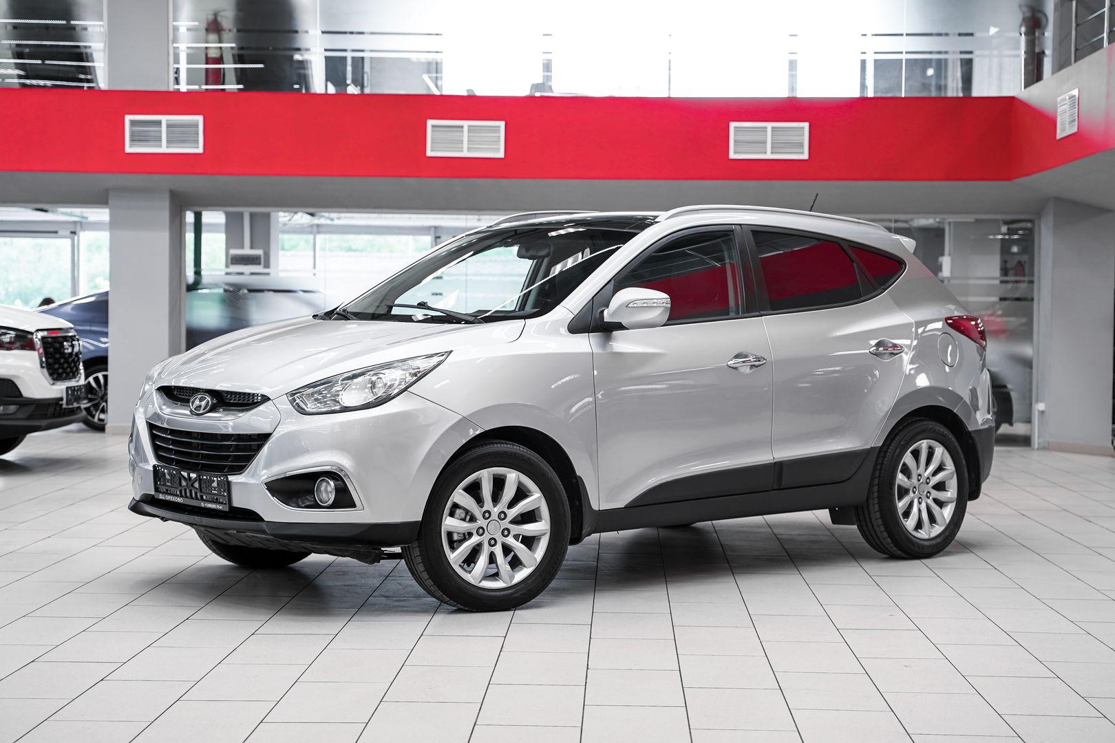 Hyundai ix35 2011, серебряный, ДЦ Орехово