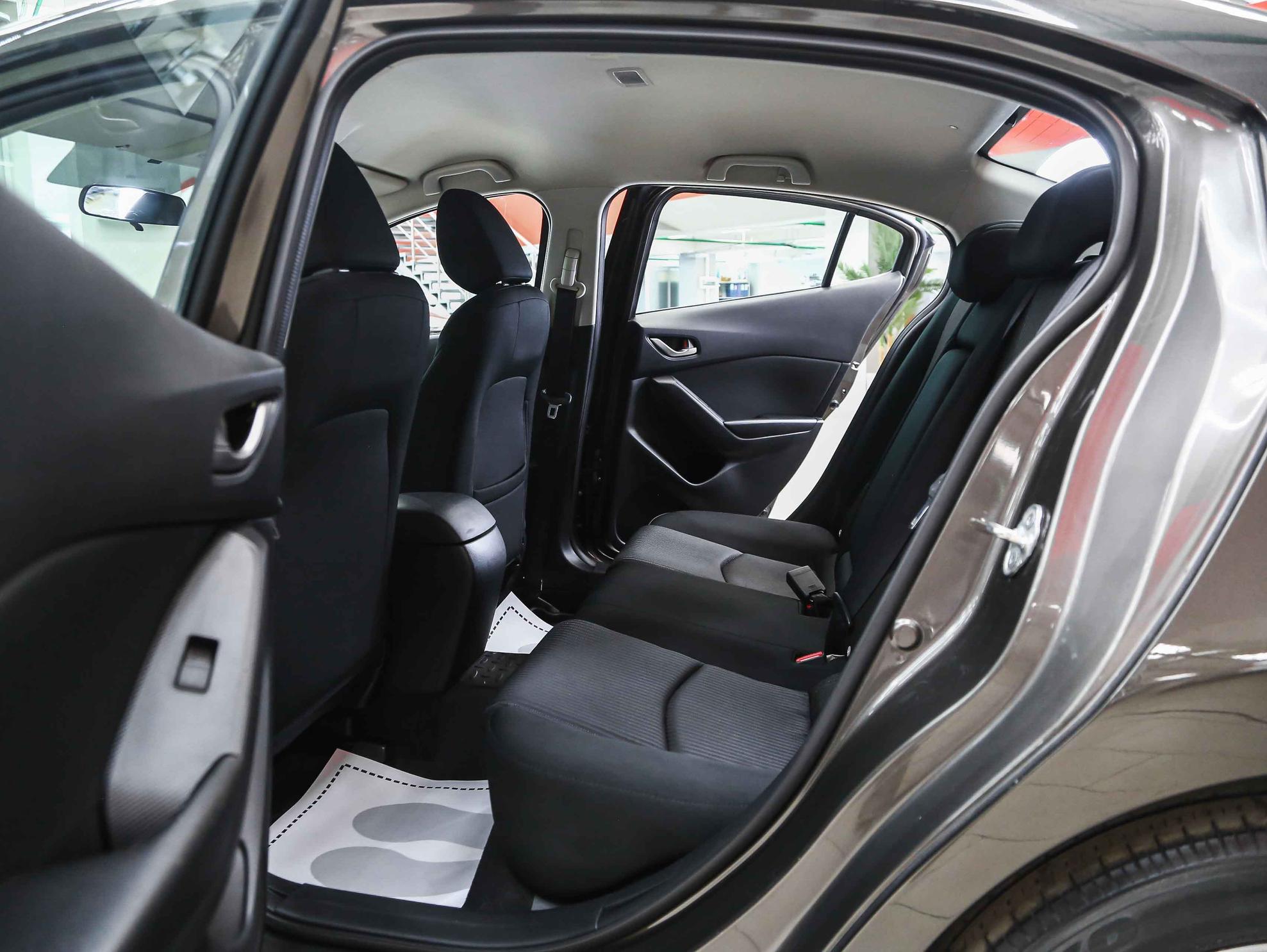 Mazda 3 2014, коричневый, ДЦ Орехово