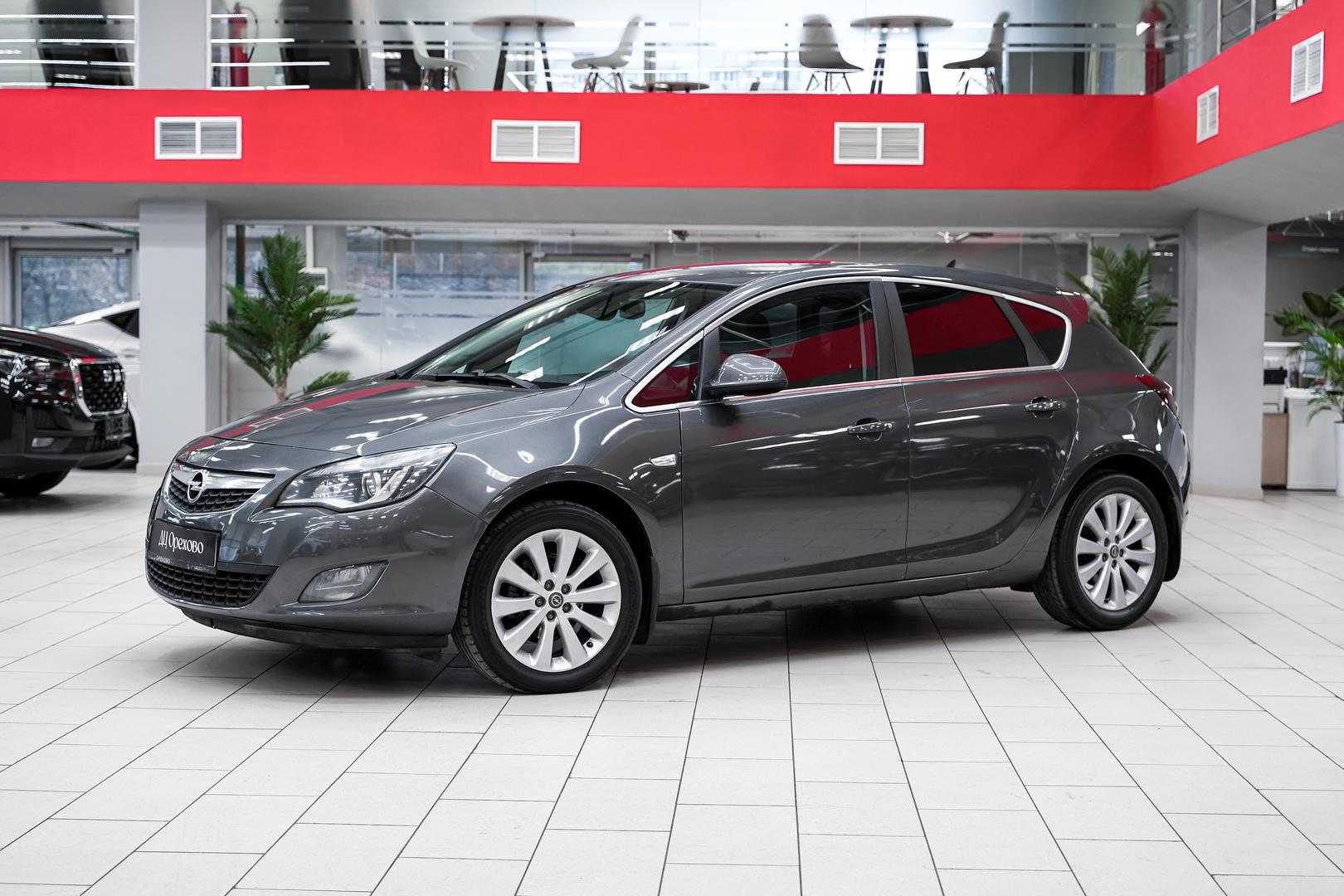 Opel Astra 2011, серый, ДЦ Орехово