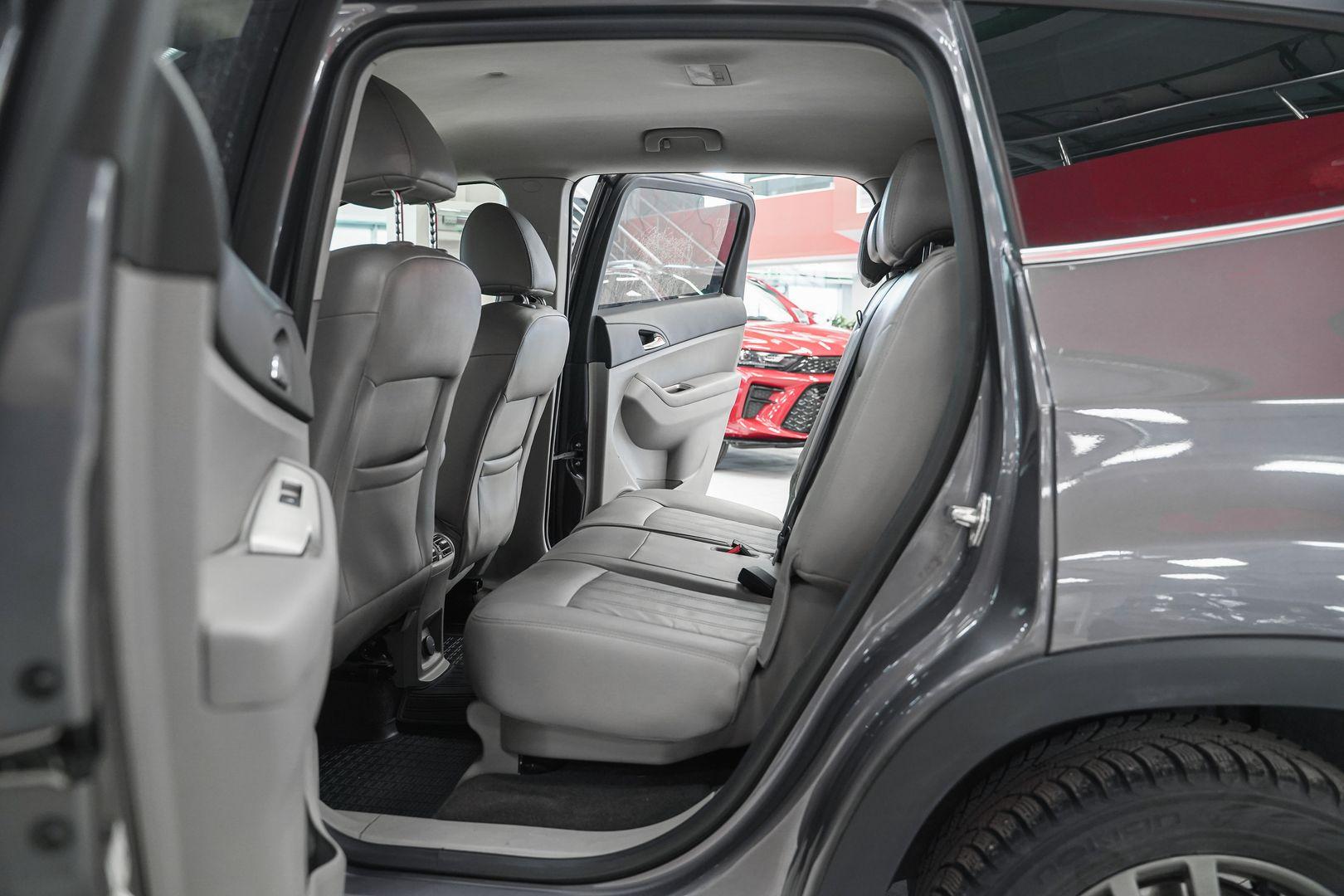 Chevrolet Orlando 2013, серый, ДЦ Орехово