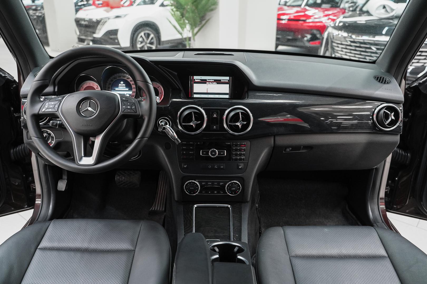 Mercedes-Benz GLK-Класс 2013, коричневый, ДЦ Орехово