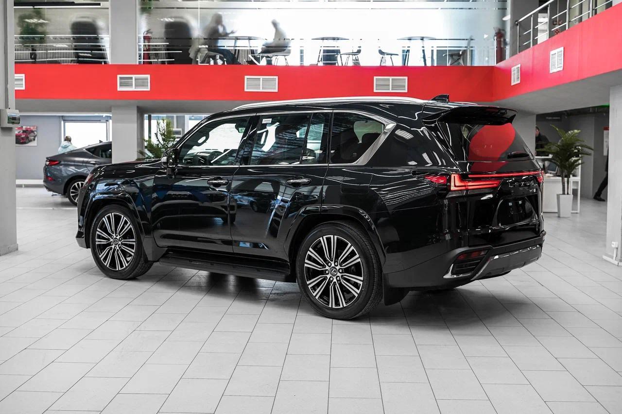 Lexus LX 2026, черный, ДЦ Орехово