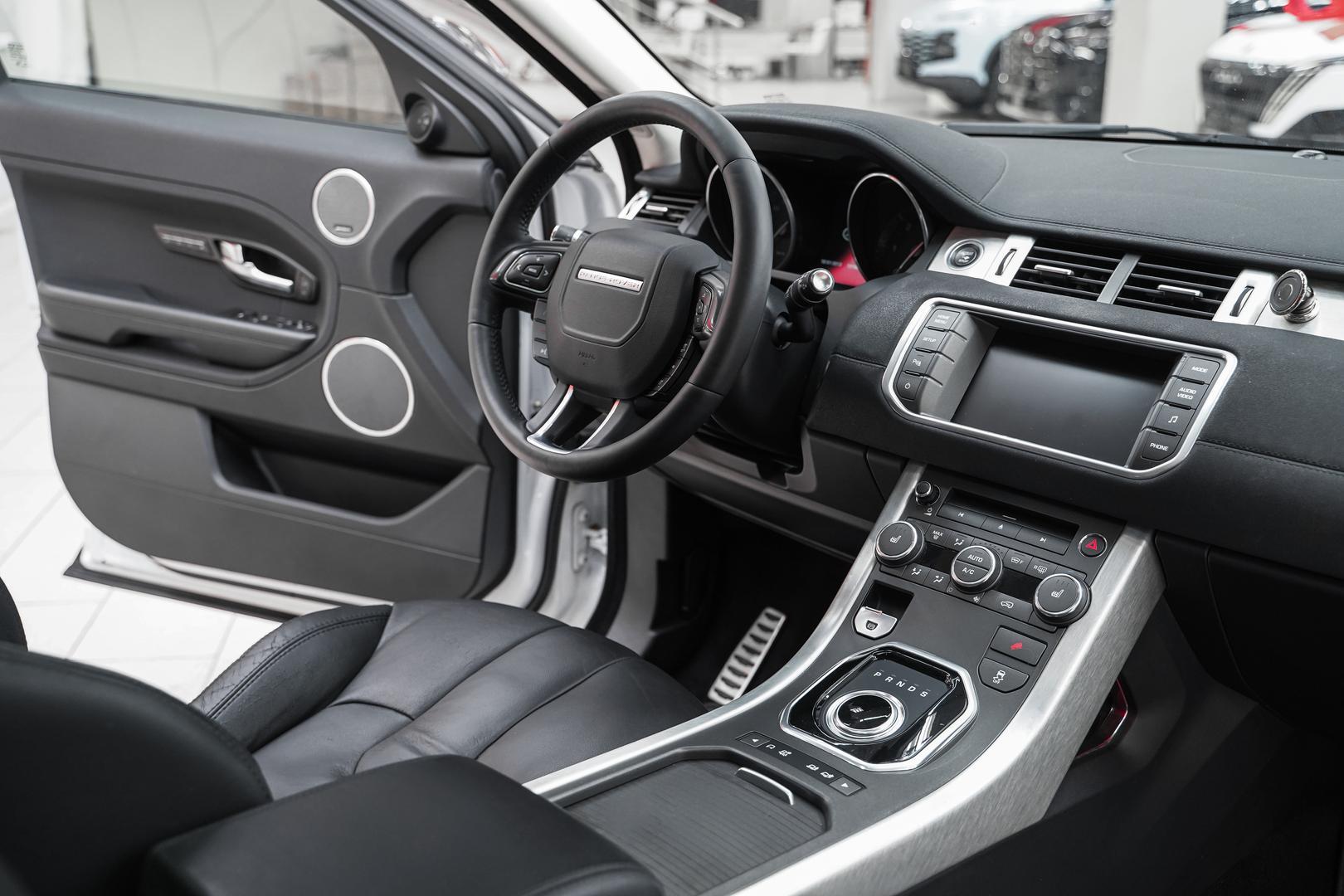 Land Rover Range Rover Evoque 2014, белый, ДЦ Орехово