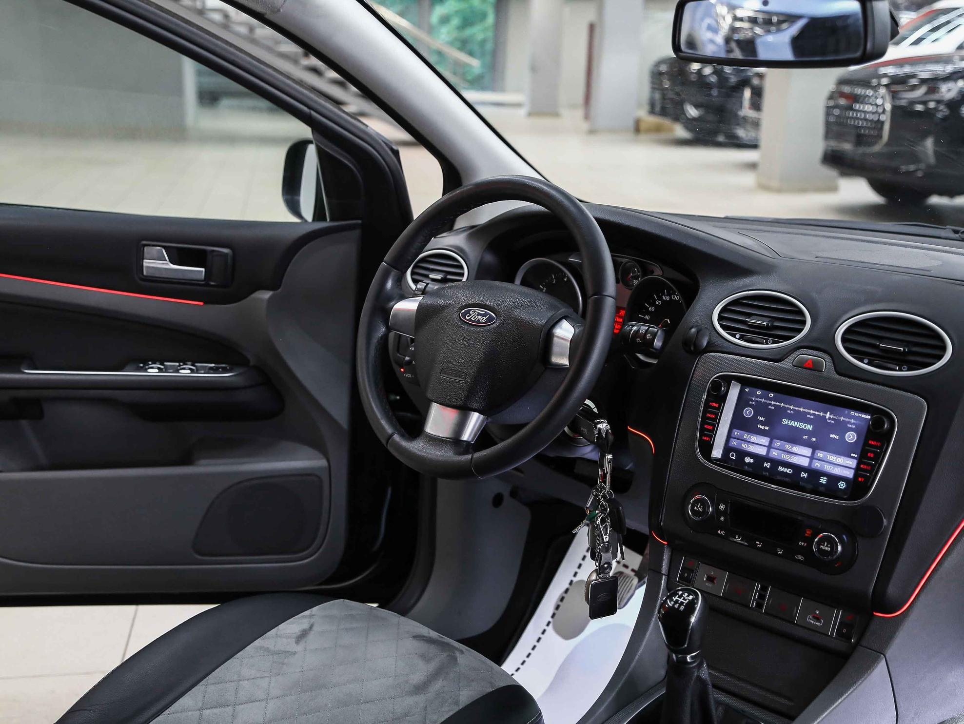 Ford Focus 2011, черный, ДЦ Орехово