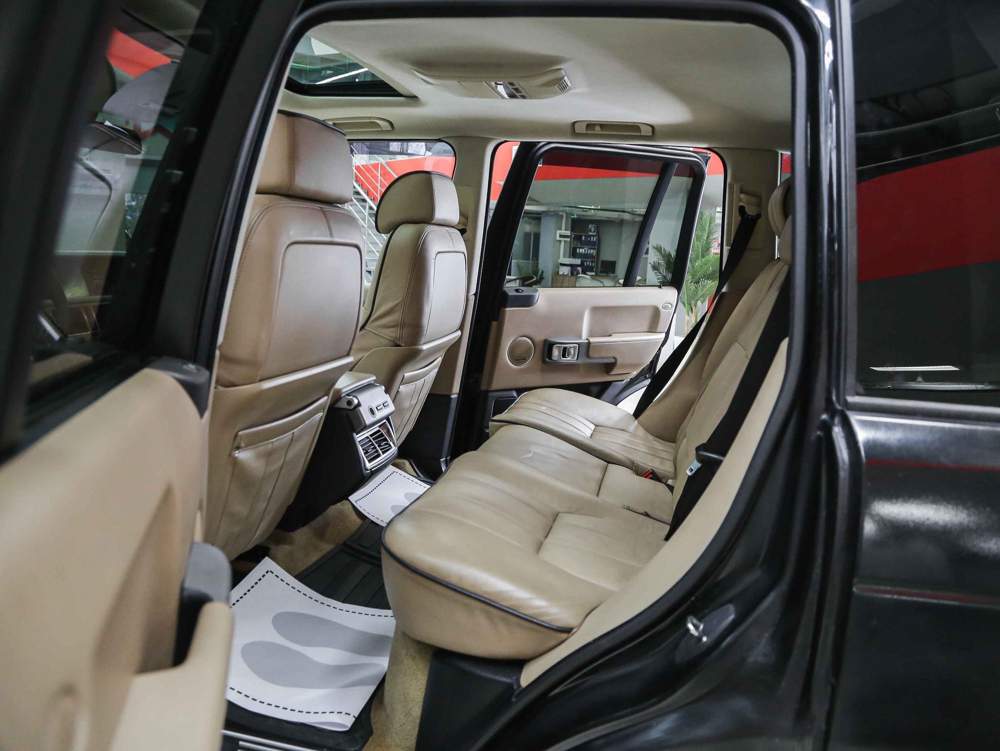 Land Rover Range Rover 2006, черный, ДЦ Орехово