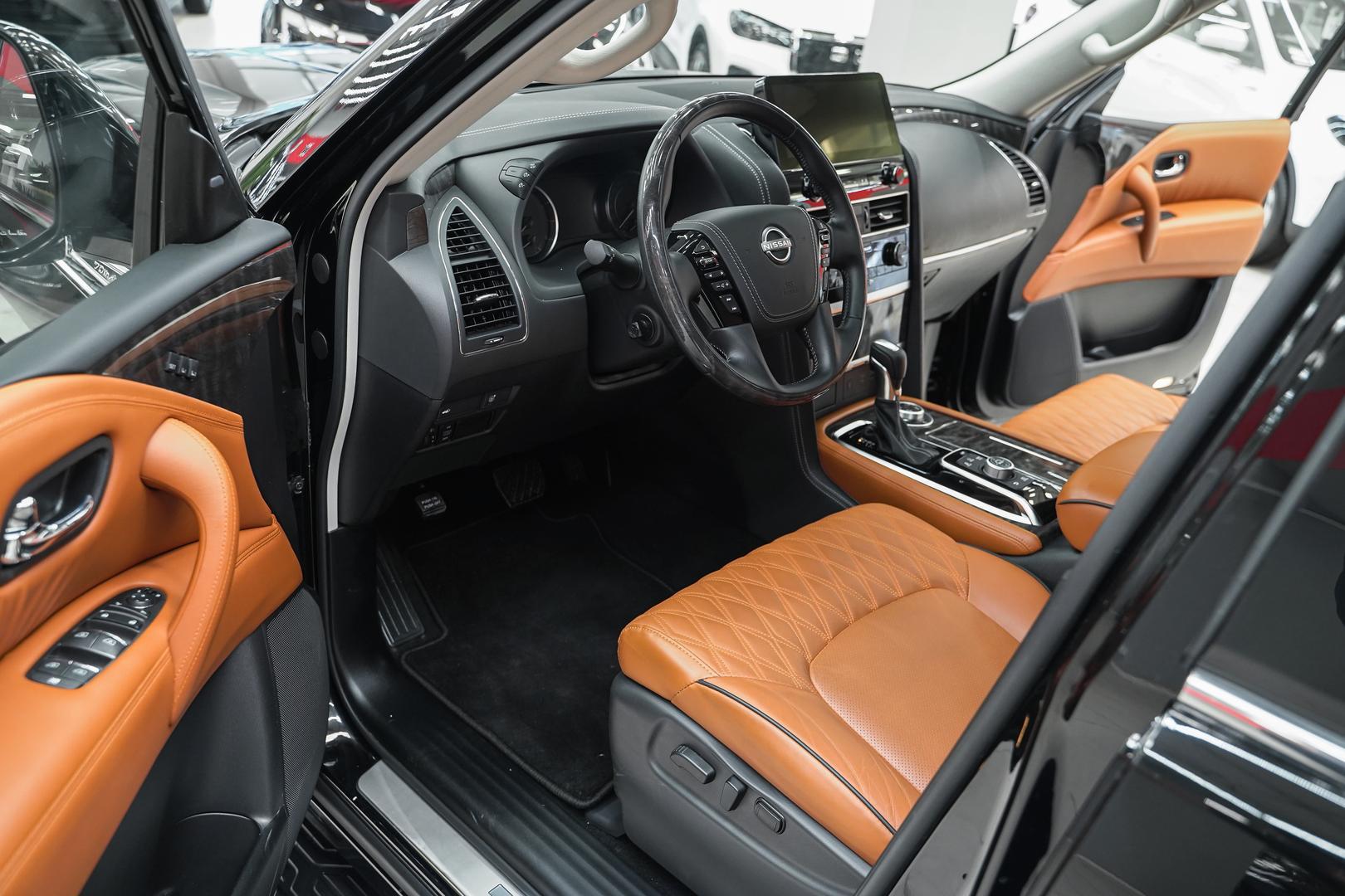 Nissan Patrol 2022, черный, ДЦ Орехово