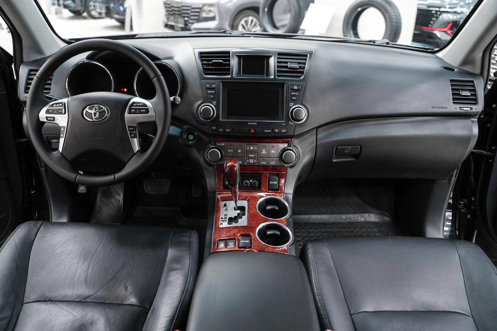 Toyota Highlander 2013, черный, ДЦ Орехово