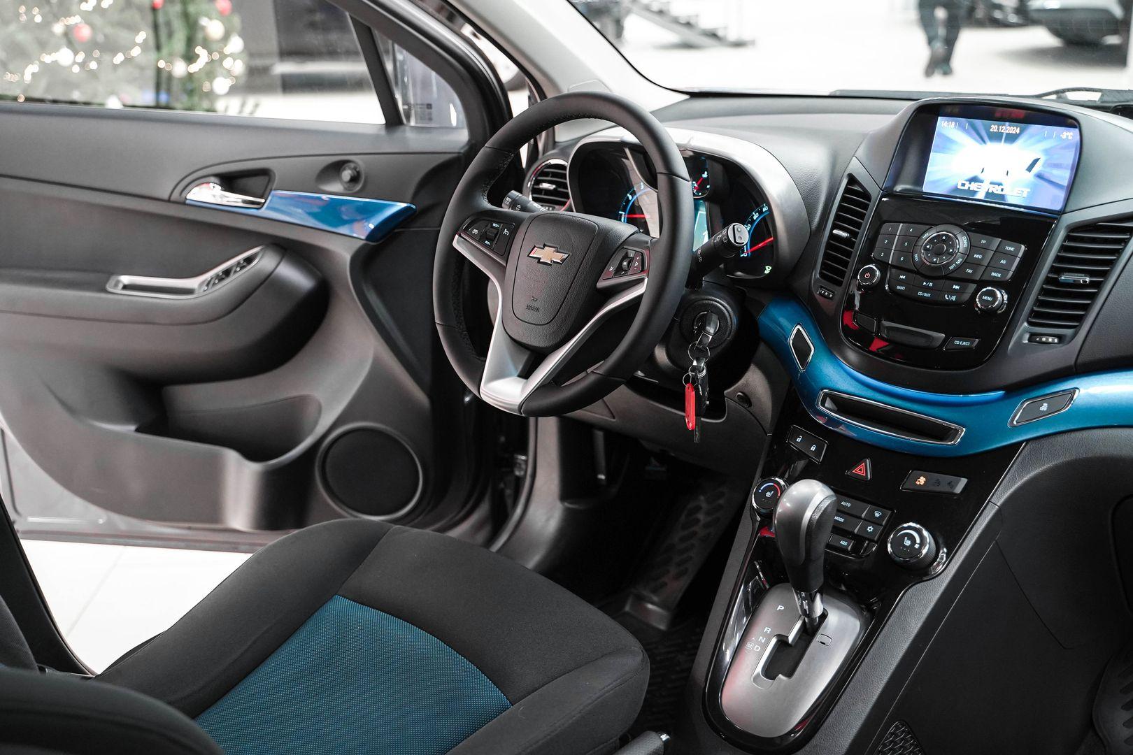 Chevrolet Orlando 2012, серый, ДЦ Орехово