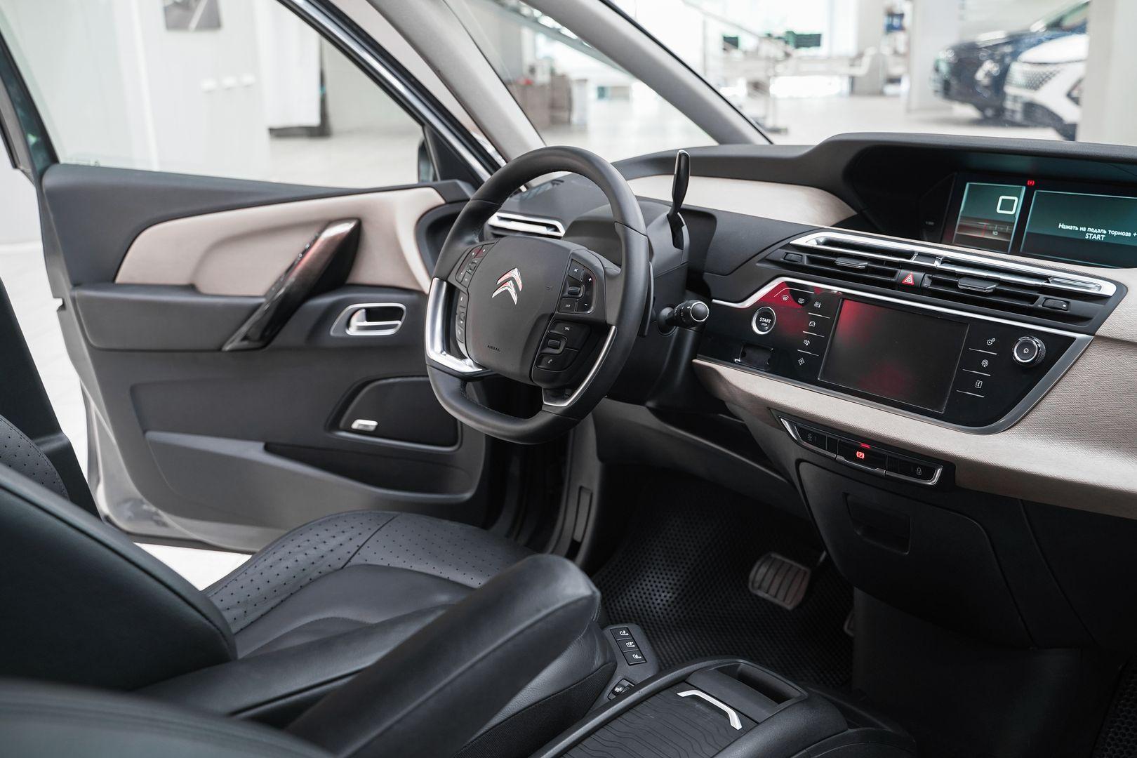 Citroen C4 Picasso 2014, серый, ДЦ Орехово