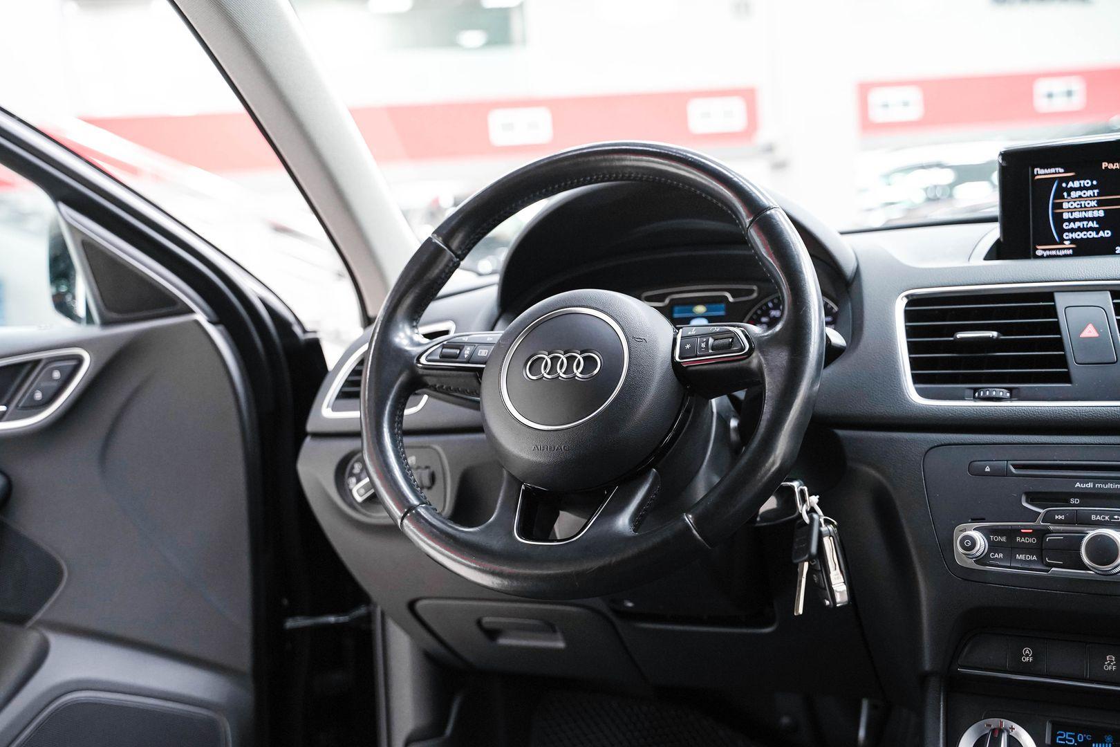 Audi Q3 2013, черный, ДЦ Орехово