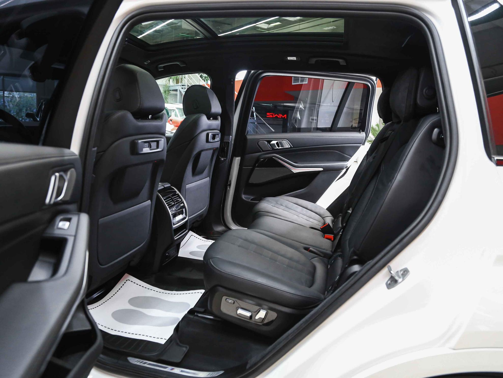 BMW X7 2020, белый, ДЦ Орехово