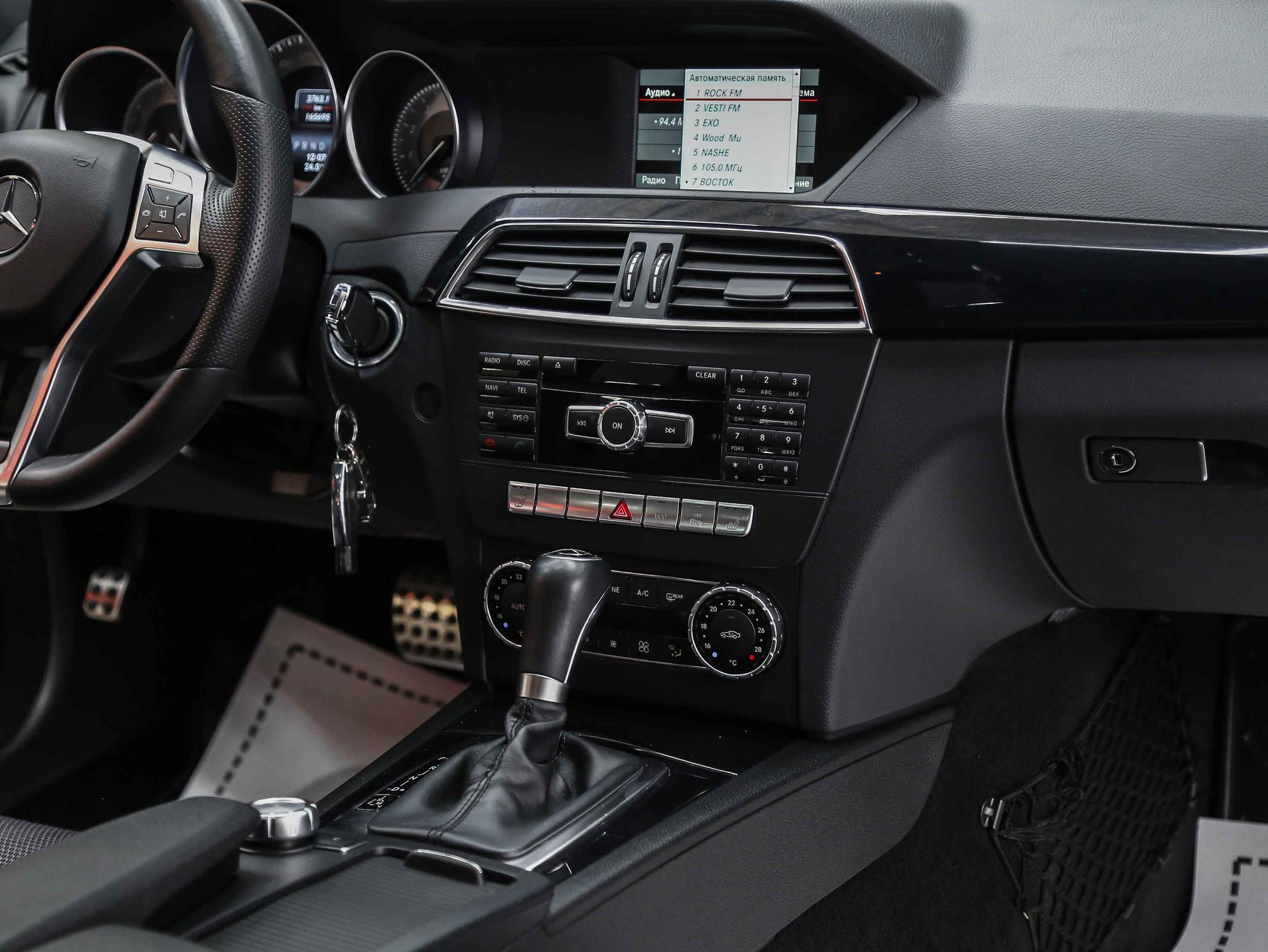 Mercedes-Benz C-Класс 2013, коричневый, ДЦ Орехово