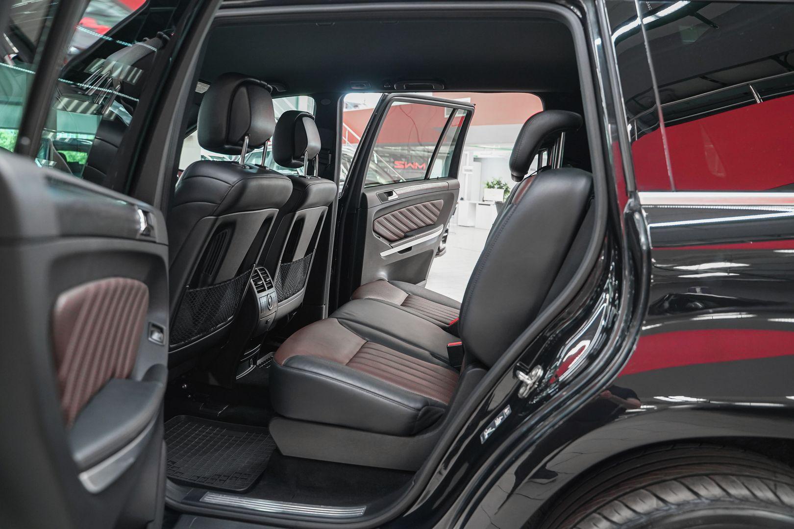 Mercedes-Benz GL-Класс 2011, черный, ДЦ Орехово