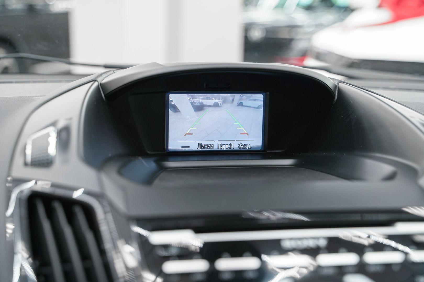Ford Kuga 2014, белый, ДЦ Орехово