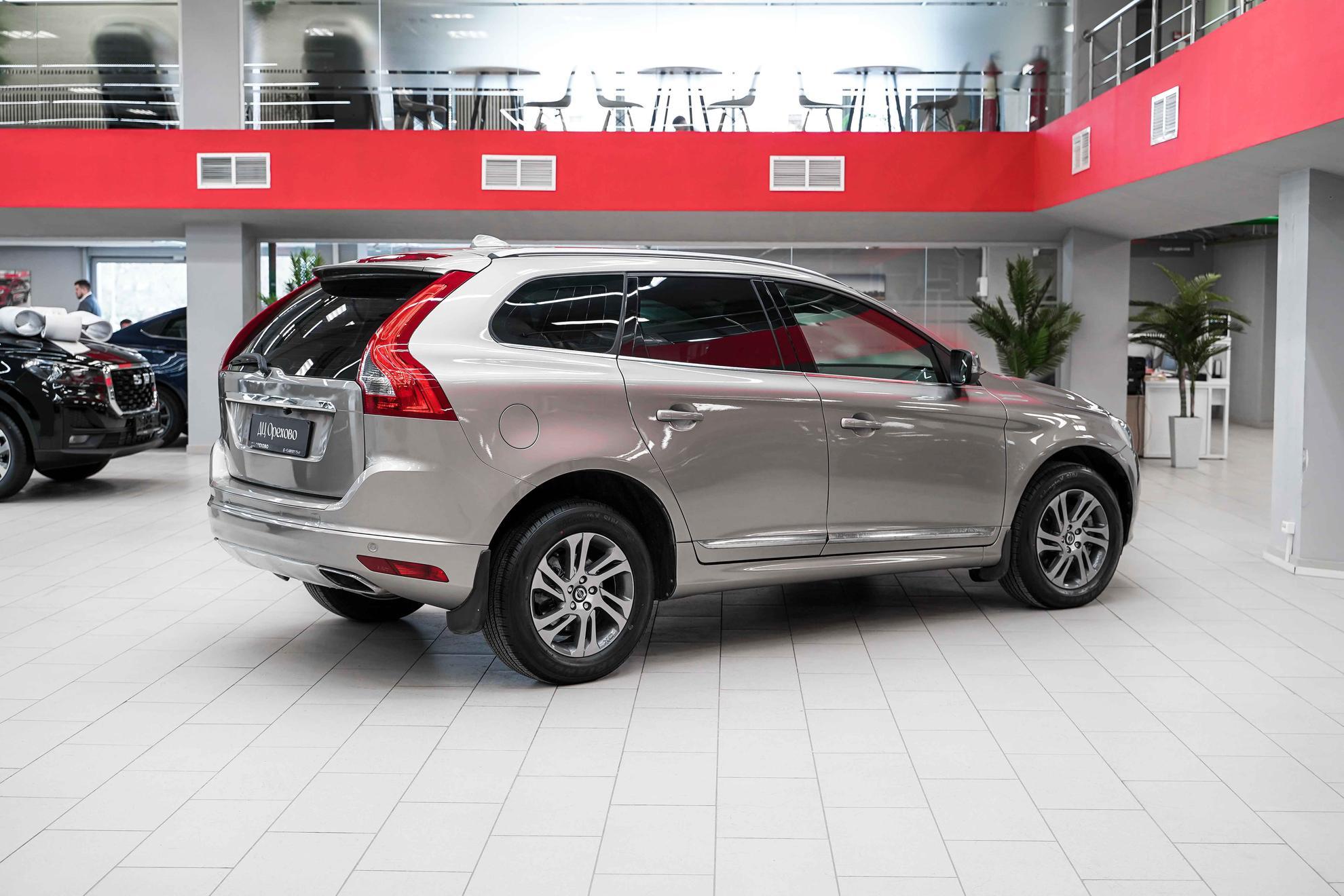 Volvo XC60 2014, бежевый, ДЦ Орехово