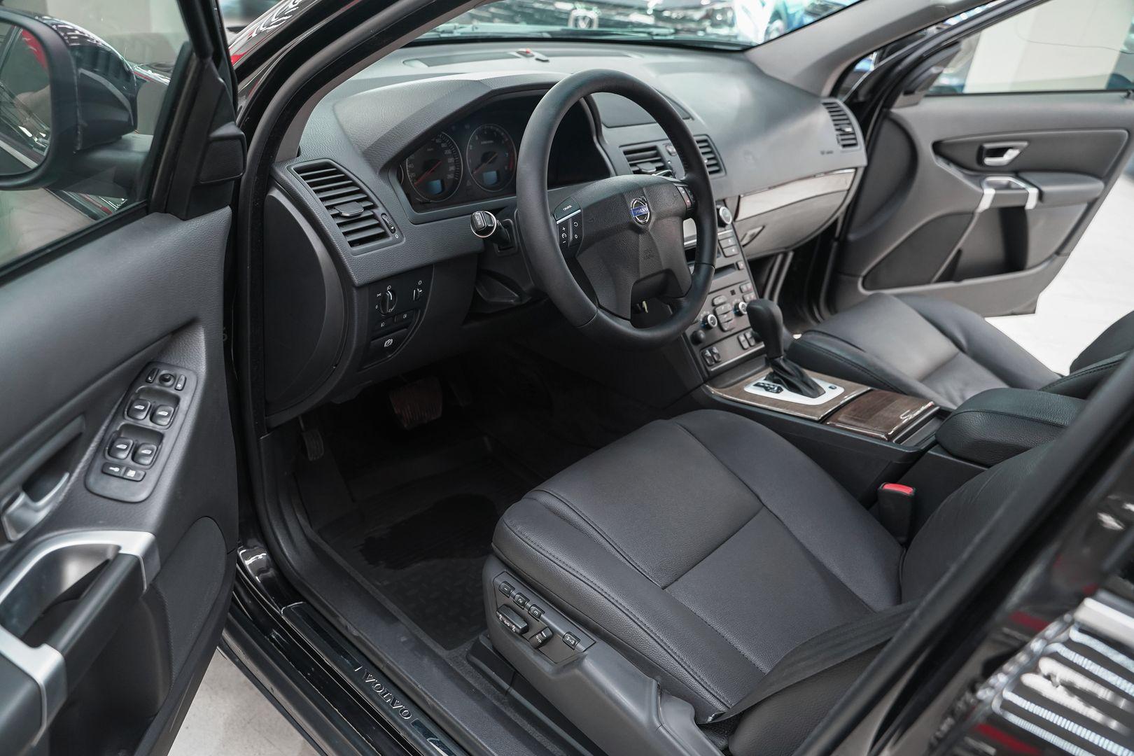 Volvo XC90 2010, черный, ДЦ Орехово