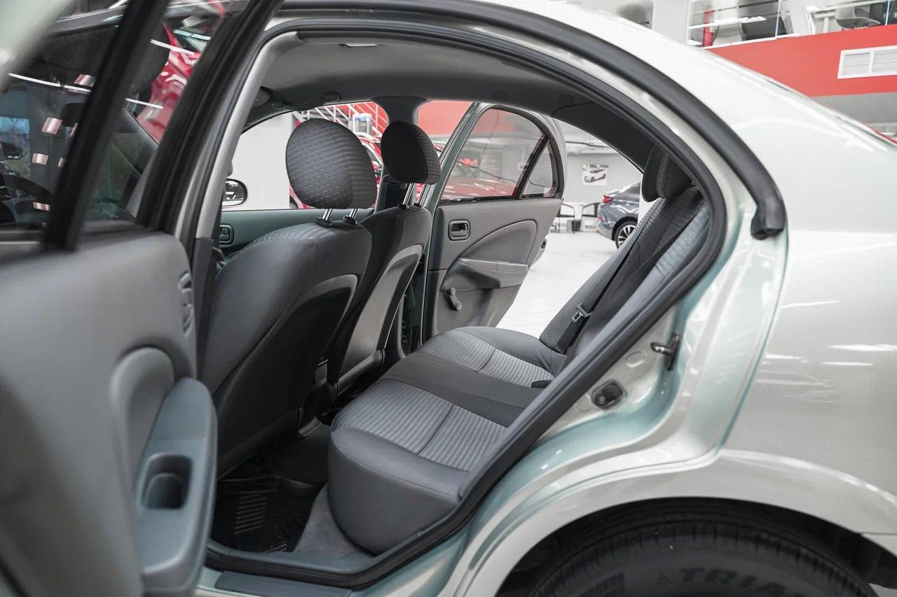 Nissan Almera Classic 2006, серый, ДЦ Орехово