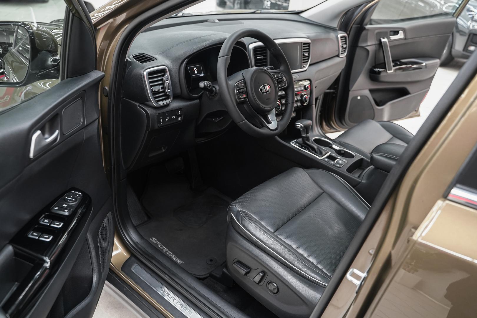 Kia Sportage 2016, зеленый, ДЦ Орехово
