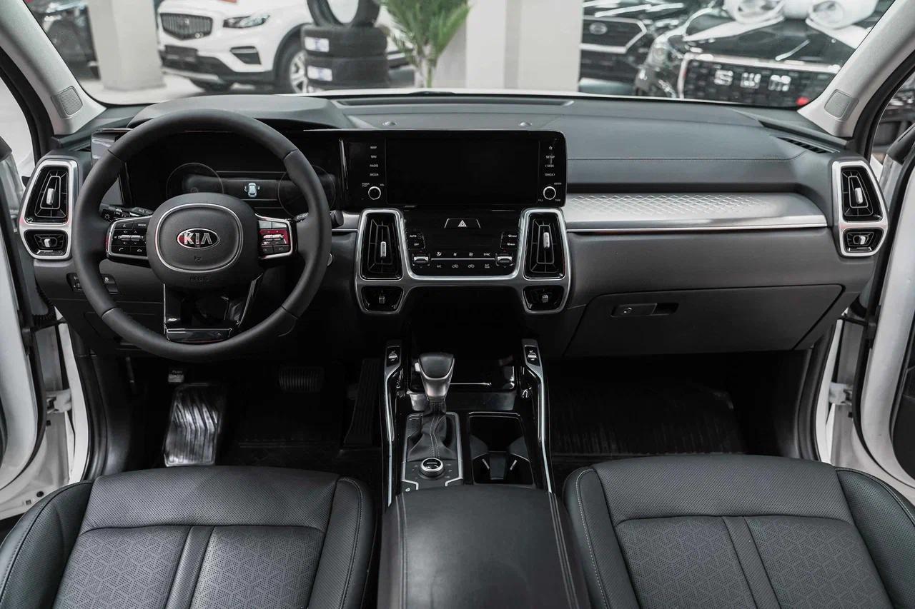 Kia Sorento 2021, белый, ДЦ Орехово