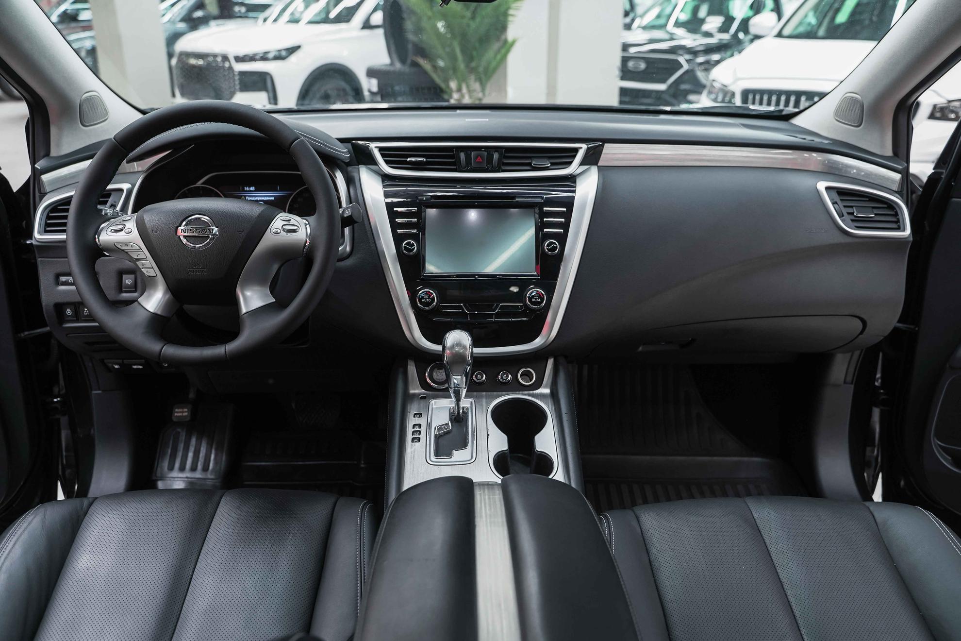 Nissan Murano 2017, черный, ДЦ Орехово