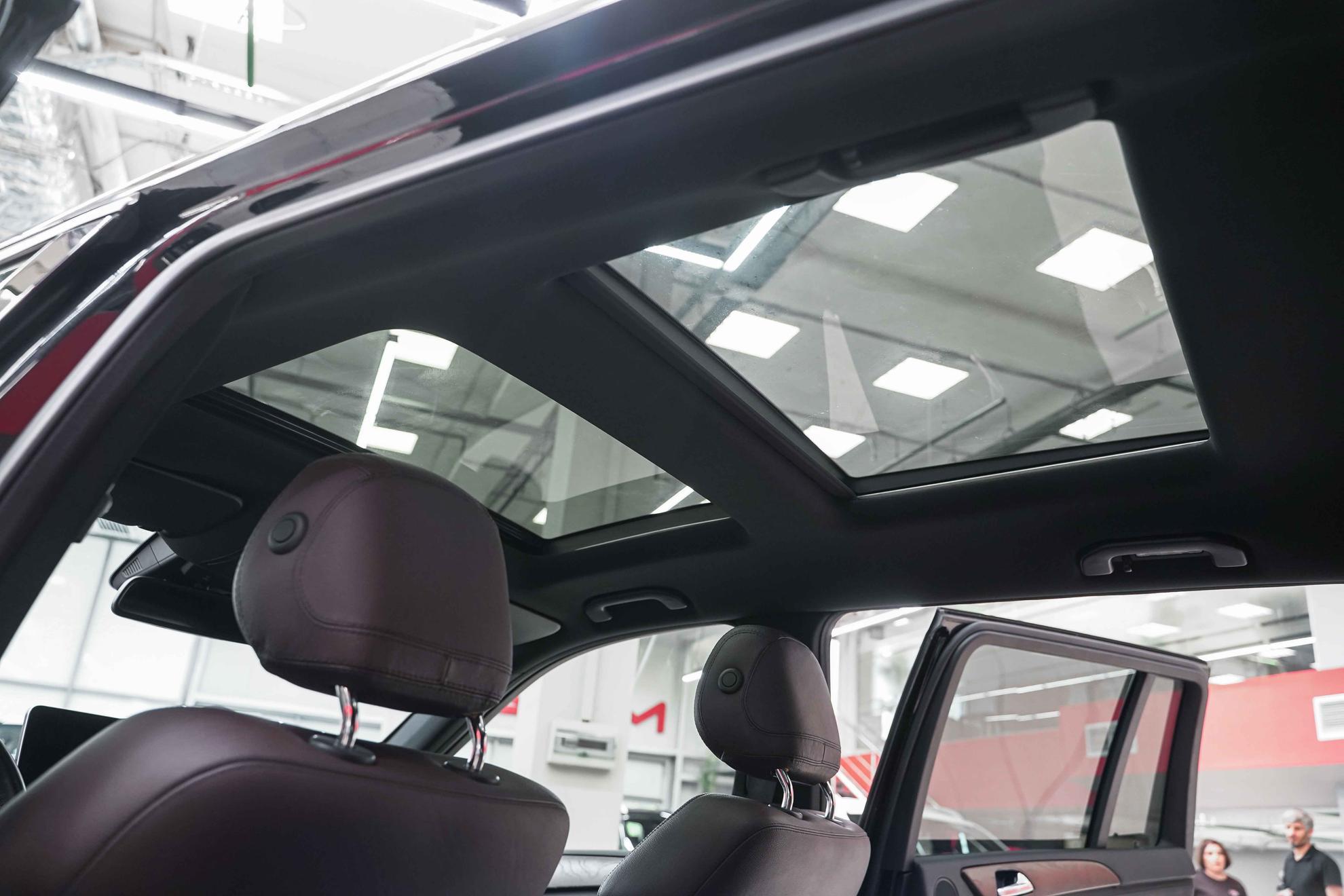 Mercedes-Benz GL-Класс 2015, черный, ДЦ Орехово