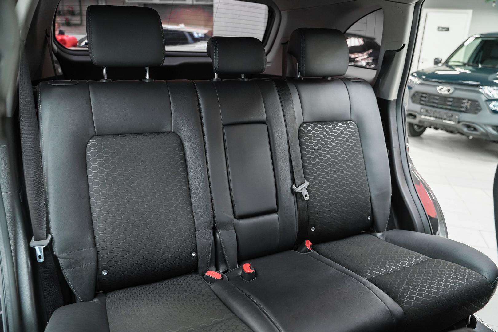 Chevrolet Captiva 2015, черный, ДЦ Орехово