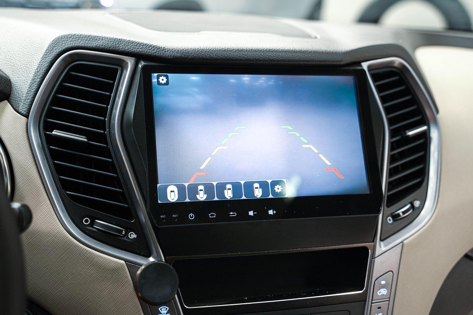 Hyundai Santa Fe 2013, белый, ДЦ Орехово