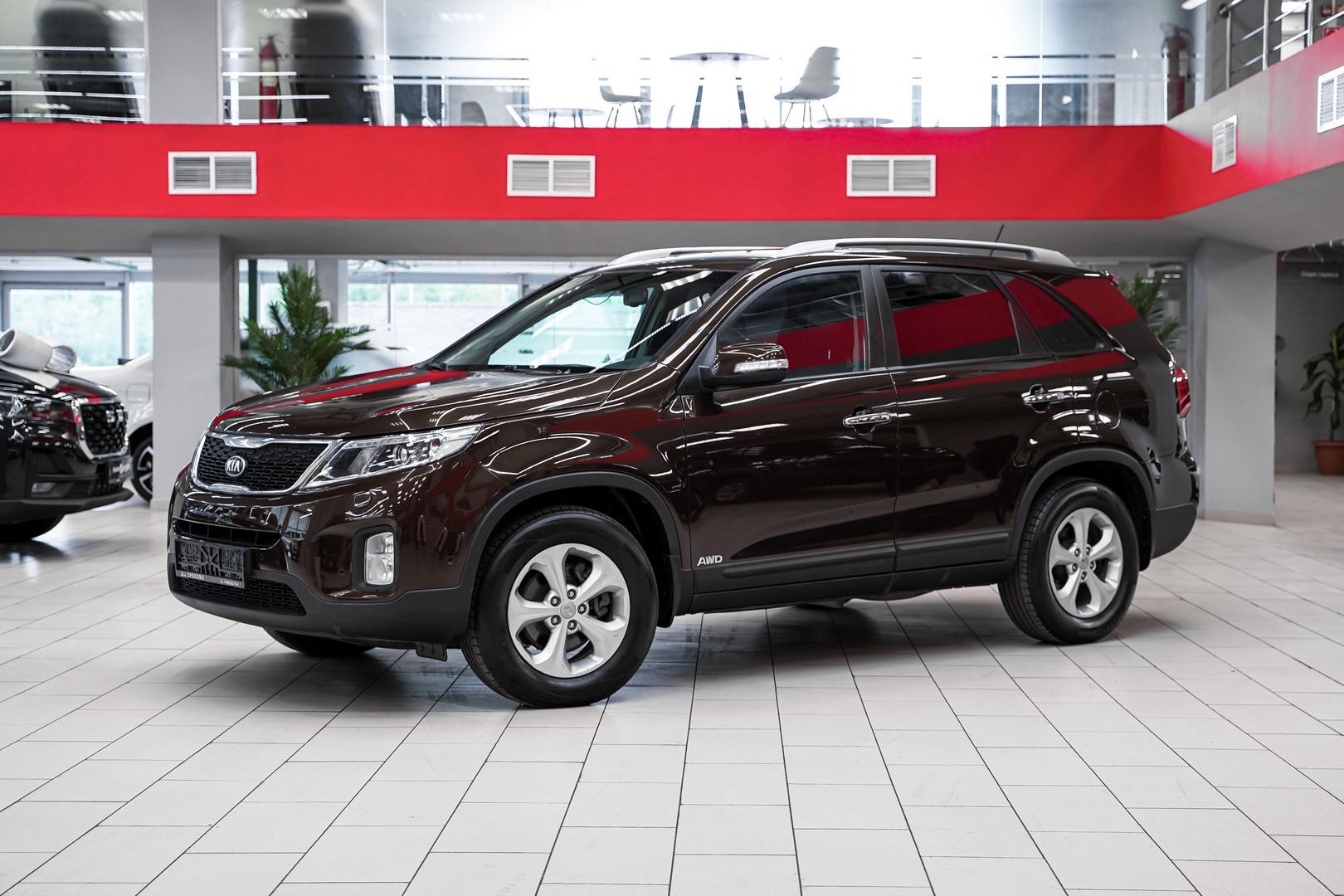 Kia Sorento 2015, коричневый, ДЦ Орехово