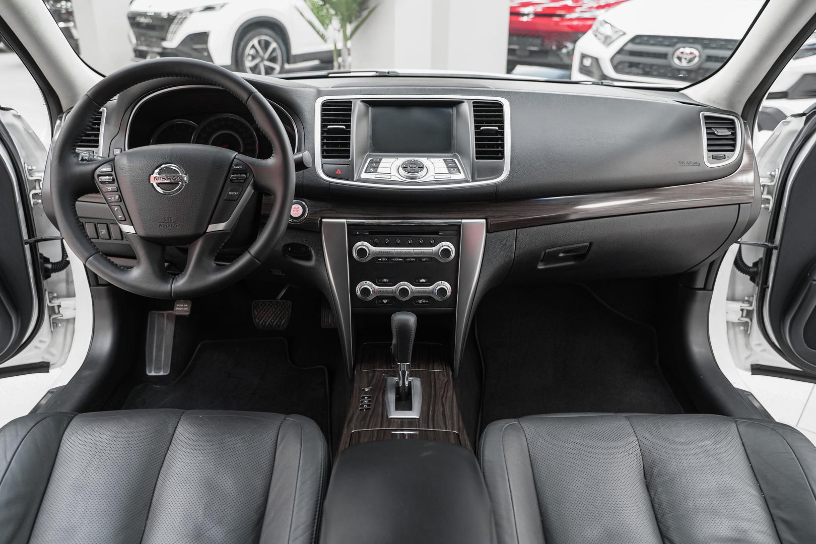 Nissan Teana 2011, белый, ДЦ Орехово