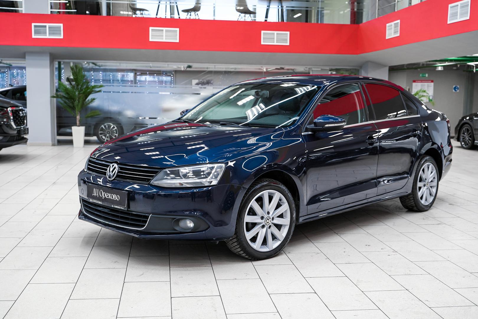 Volkswagen Jetta 2012, синий, ДЦ Орехово
