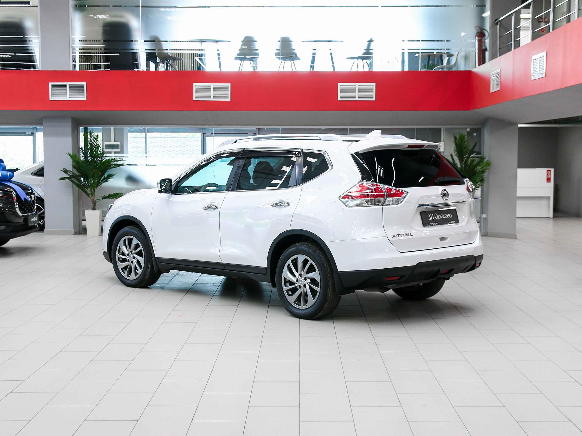 Nissan X-Trail 2017, белый, ДЦ Орехово