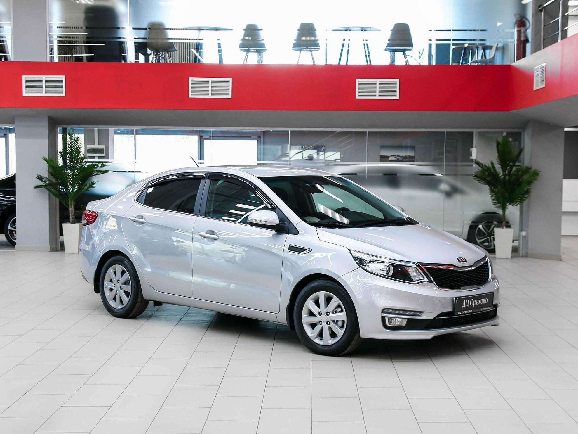 Kia Rio 2016, серебряный, ДЦ Орехово