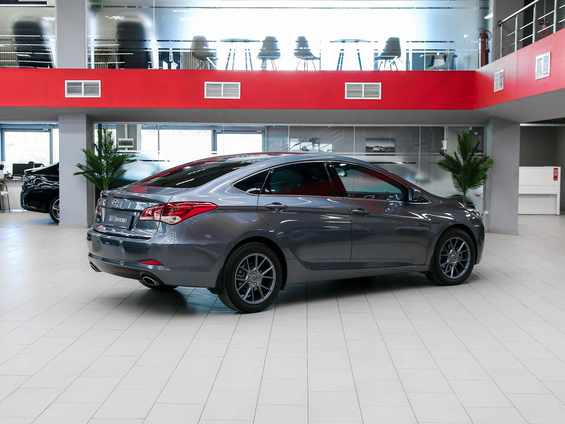 Hyundai i40 2016, серый, ДЦ Орехово