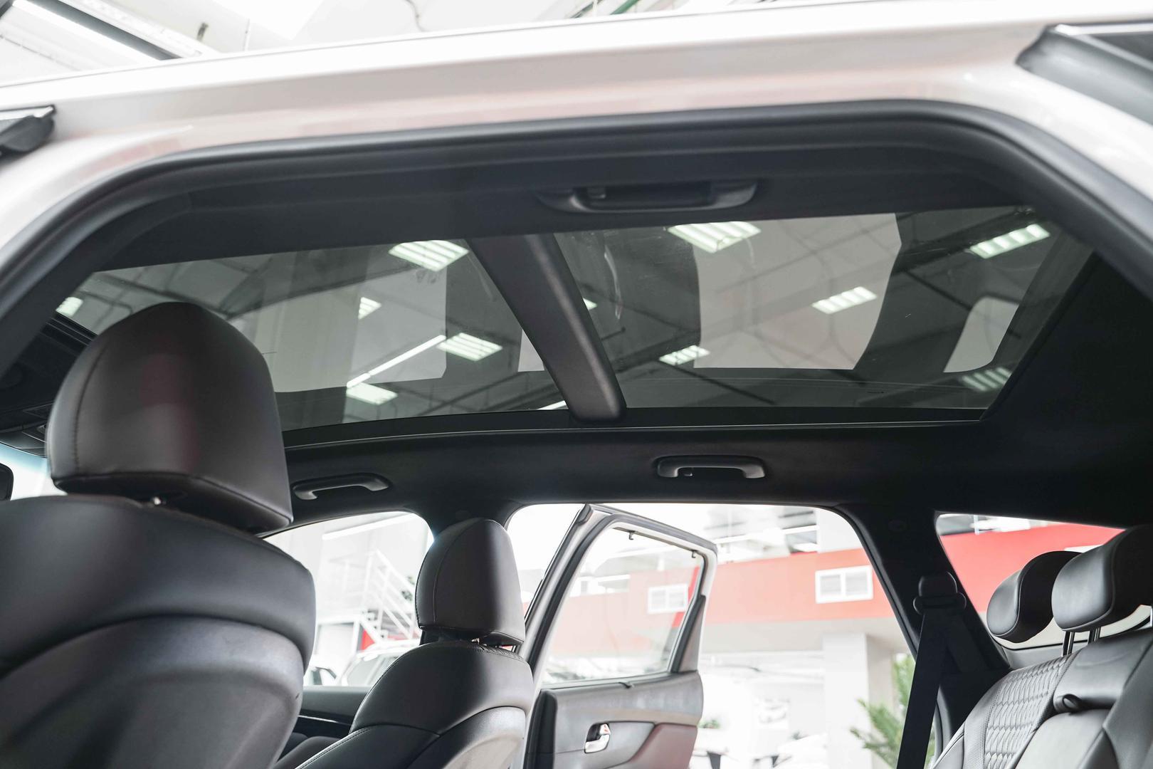 Hyundai Santa Fe 2018, белый, ДЦ Орехово