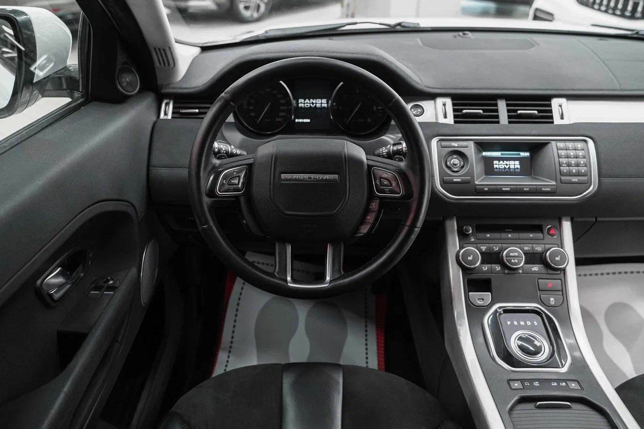 Land Rover Range Rover Evoque 2012, белый, ДЦ Орехово