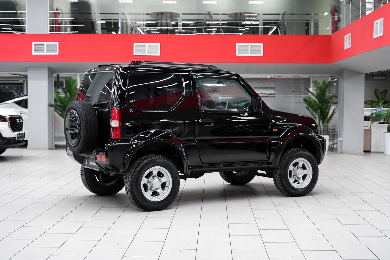 Suzuki Jimny 2011, черный, ДЦ Орехово