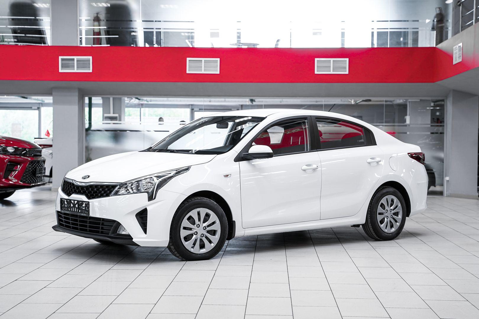Kia Rio 2020, белый, ДЦ Орехово